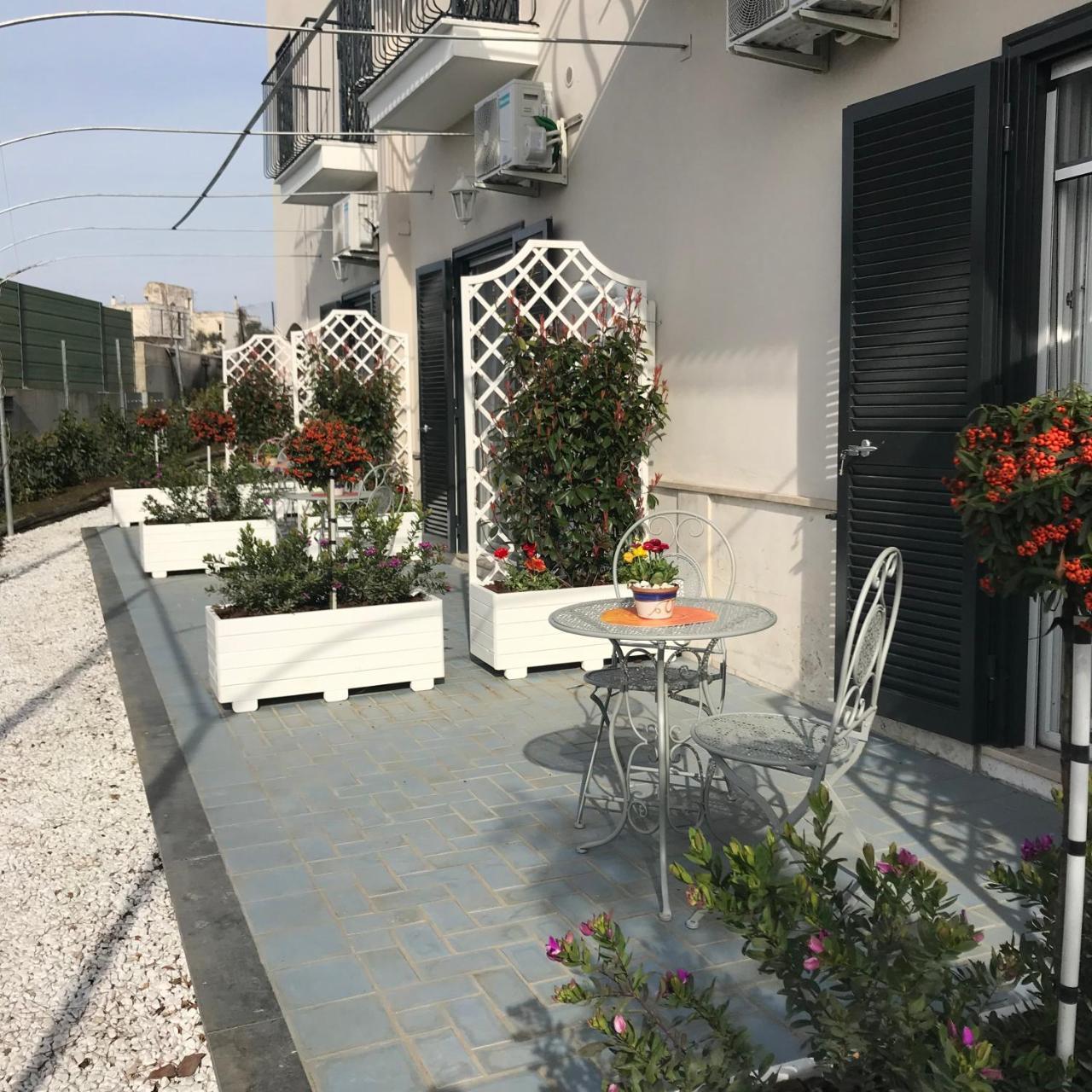 Il Giardino Dei Glicini Bed and Breakfast Ερκολάνο Εξωτερικό φωτογραφία